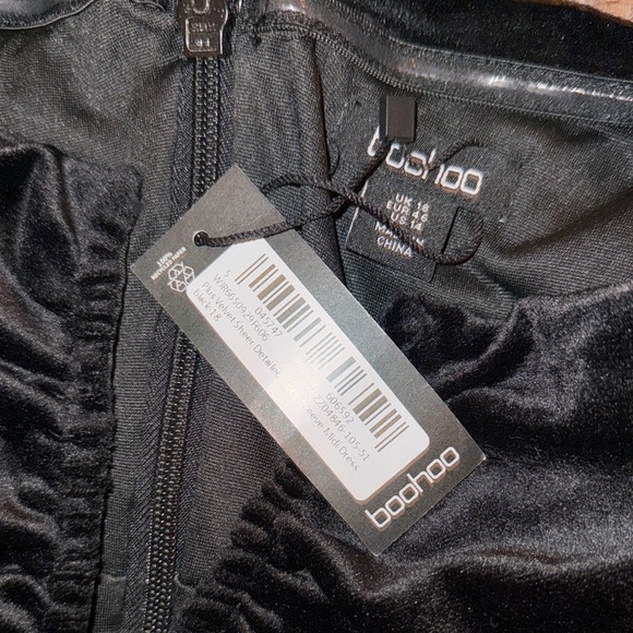 Black Ruched Pencil Midi Dress for Cocktail NWT - Picture 6 of 8